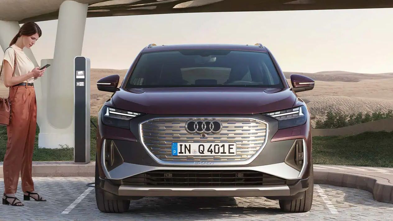 Frontansicht des Audi Q4 e-tron