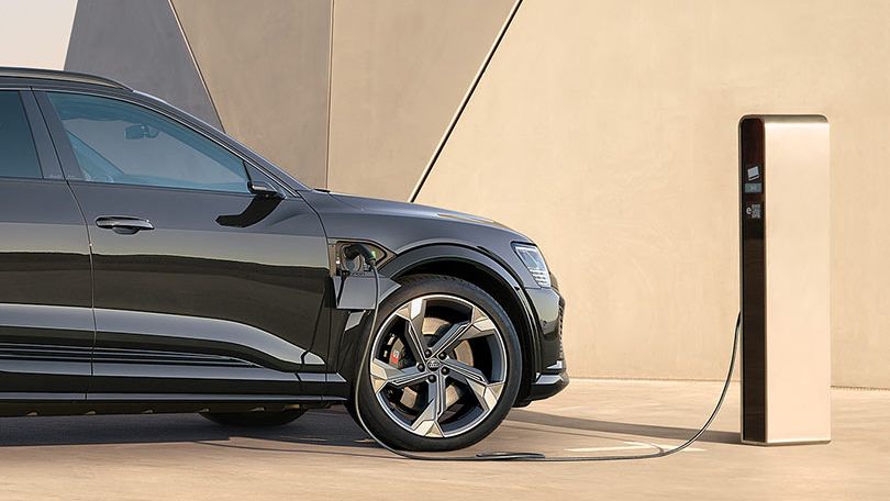 Seitenansicht Audi SQ8 e-tron