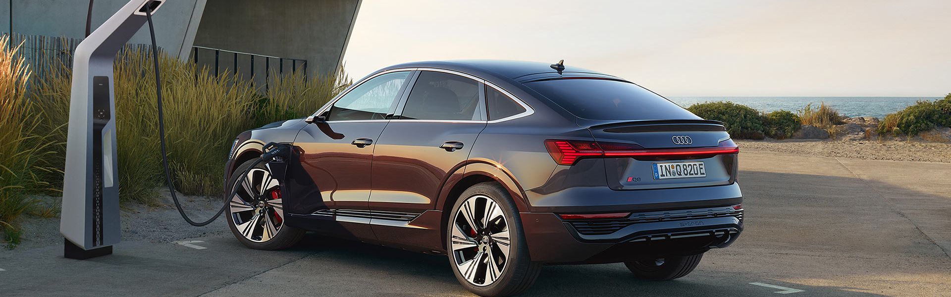 Öffentliche Schnellladesituation Audi Q8 Sportback e-tron