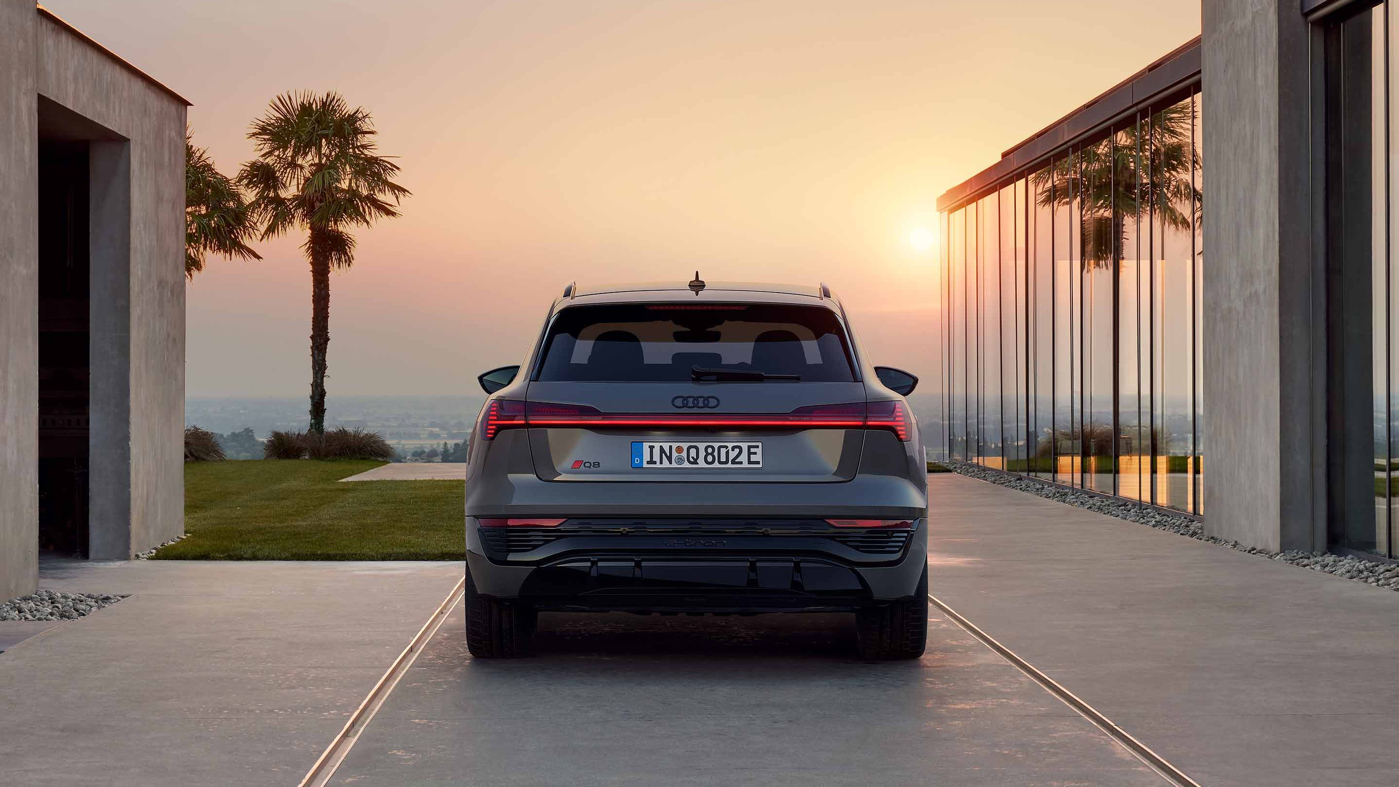 Heckansicht Audi Q8 e-tron