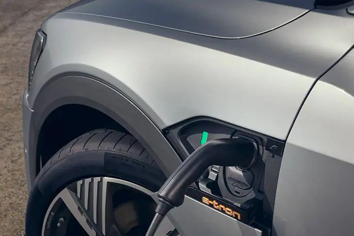 Audi Ladeanschluss